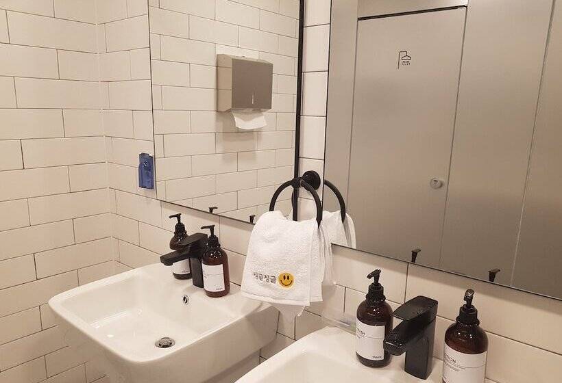 Hostel Single Single