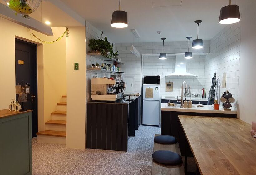 Hostel Single Single