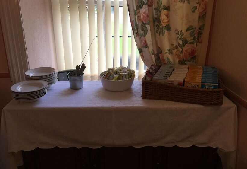 בית מלון כפרי Belgrave Arms