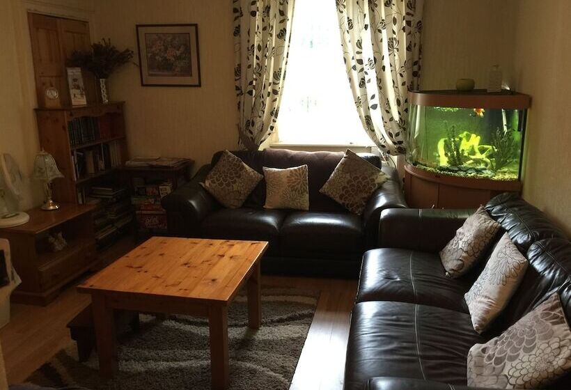 בית מלון כפרי Belgrave Arms