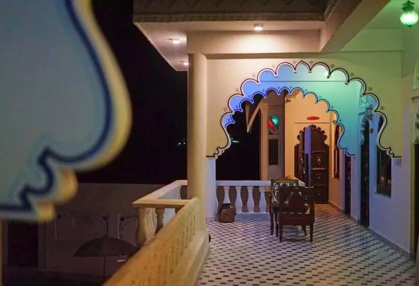 هتل Bonjour Paradise Resort