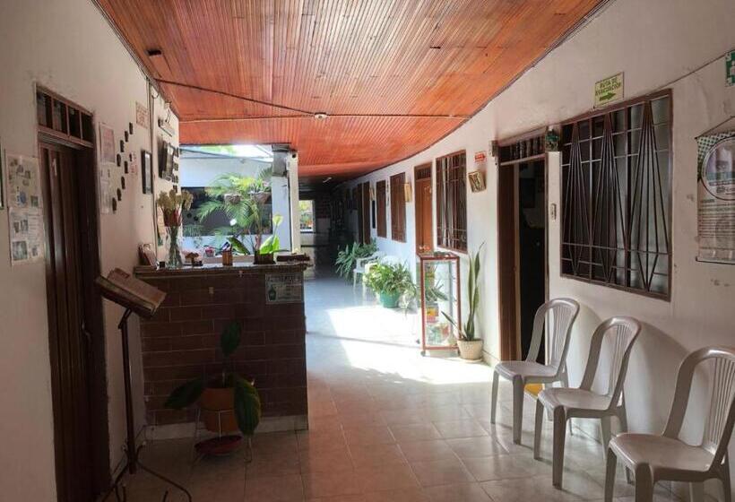 ホテル El Triangulo