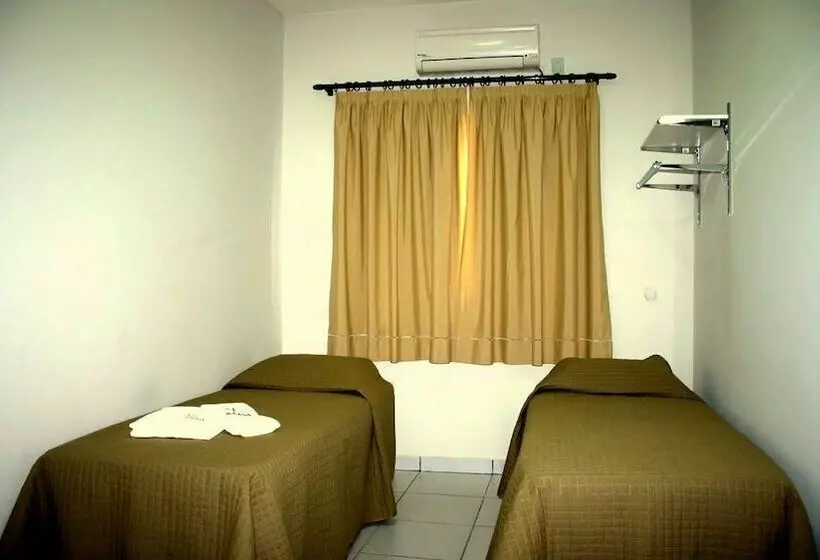 Hotelli Manoa