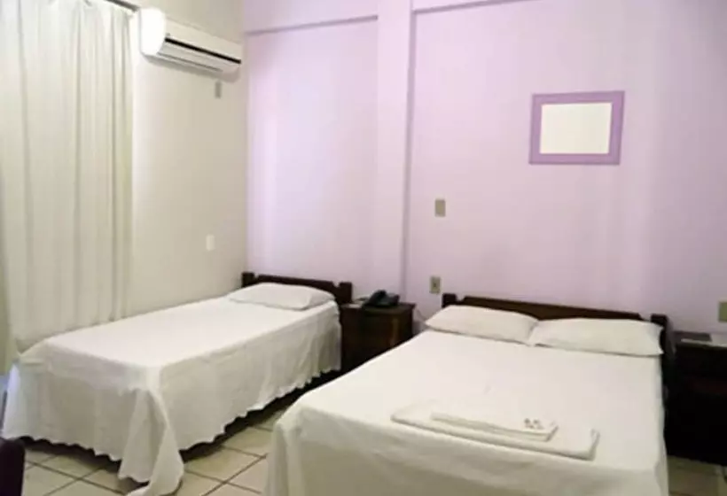 Hotelli Manoa