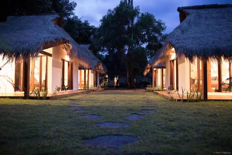 Hotelli Nanas Homestay Bungalow