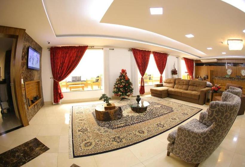 فندق Goldmen Business