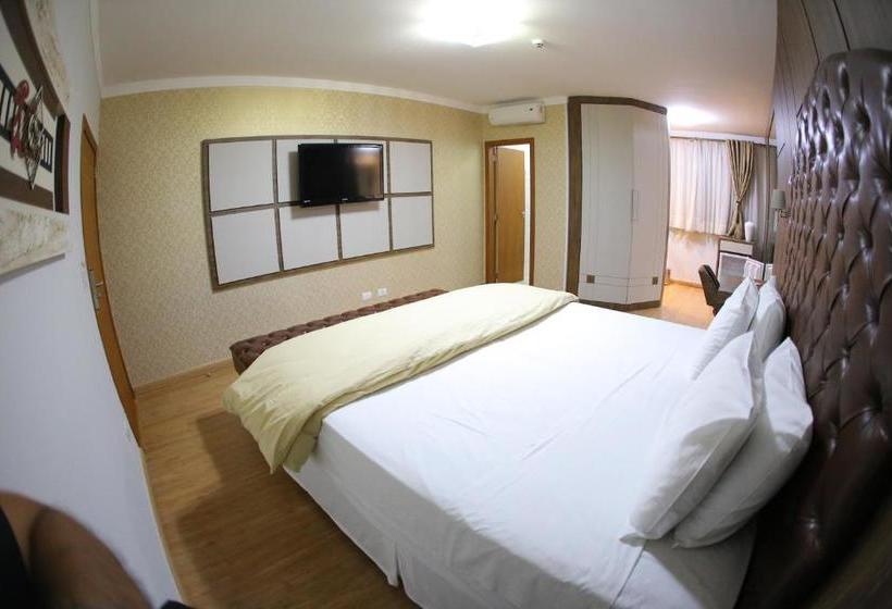 فندق Goldmen Business