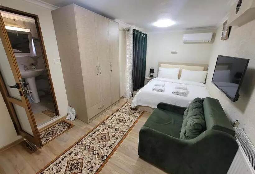 هتل Vila Lika