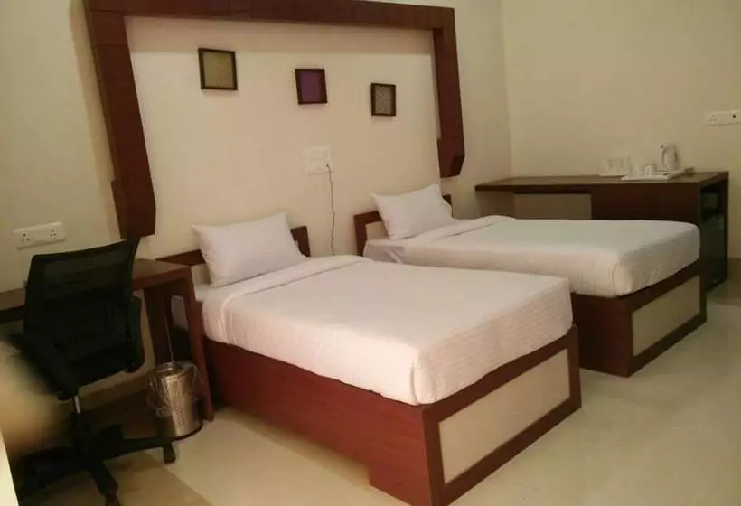 Fabhotel Zineb