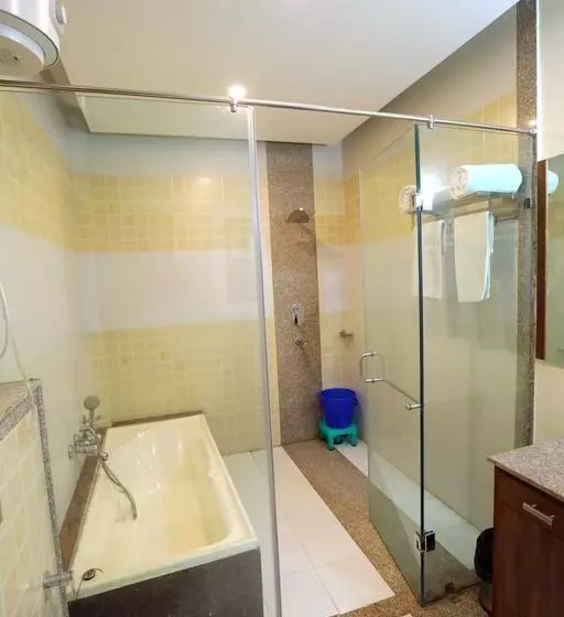 Fabhotel Zineb
