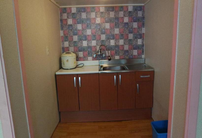 汽车旅馆  Sorak Garden Resortel