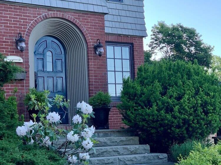 The Pebble Bed And Breakfast