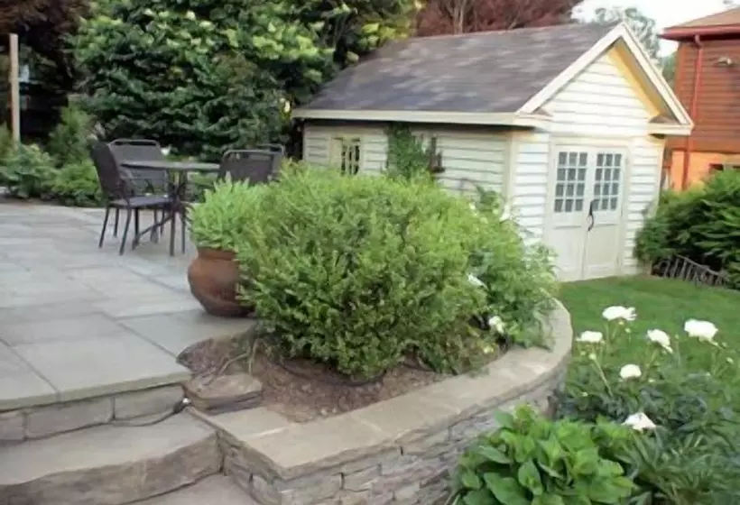 The Pebble Bed And Breakfast