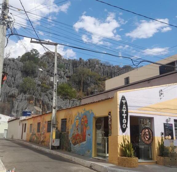 Общежитие Pousada Lindaura