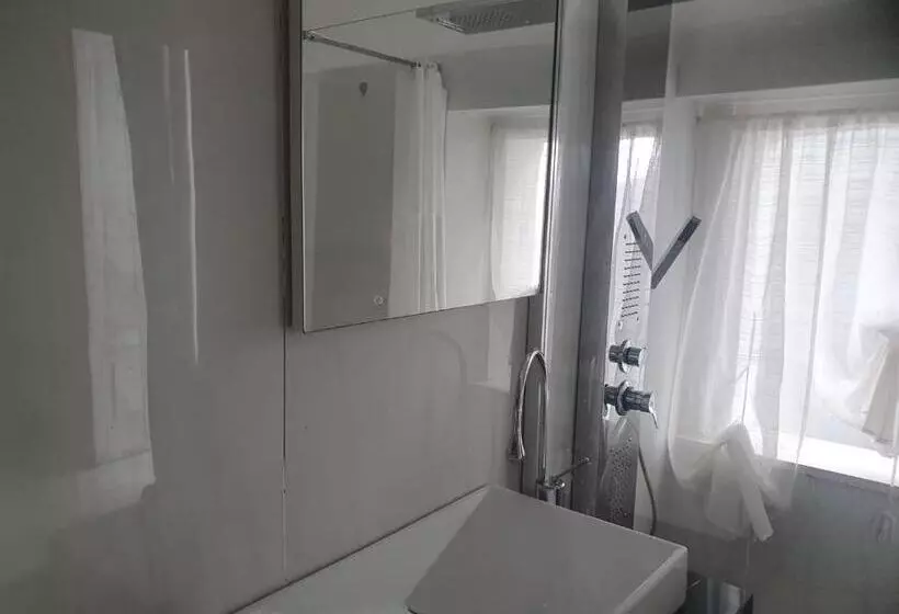B&b Stella Del Mare Suite Luce