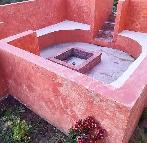 هتل Qalapanqara