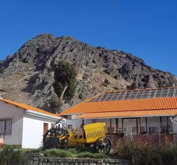 هتل Qalapanqara