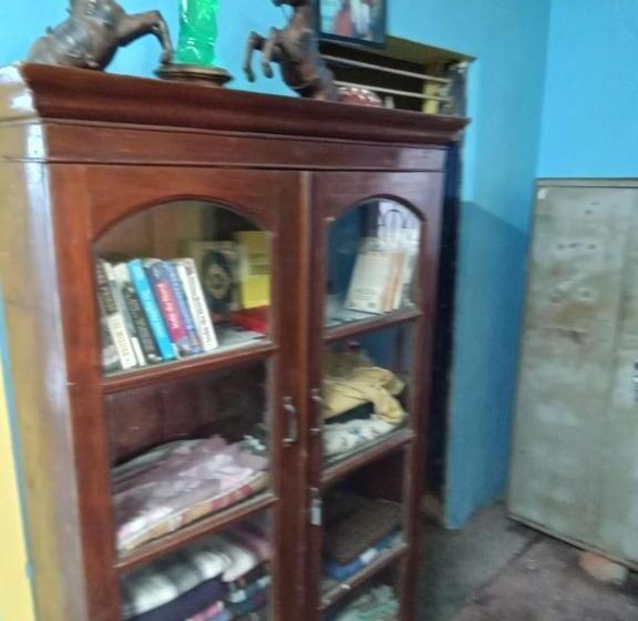 La Valentine Solo Hostel