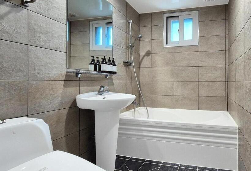 مُتل Pension Inn