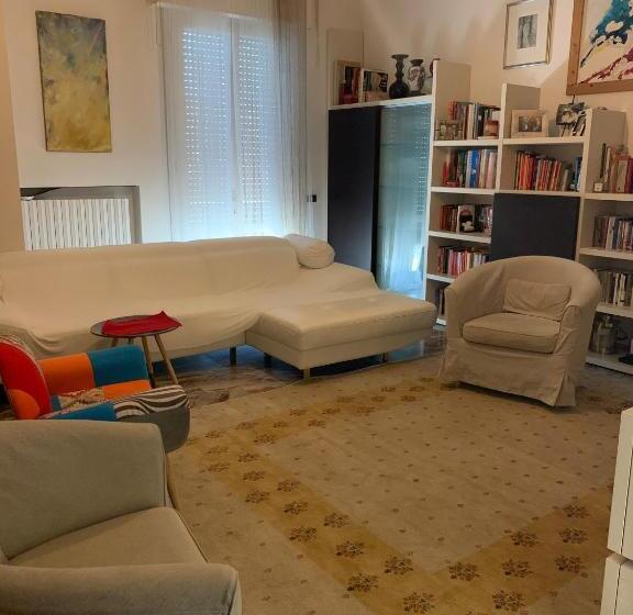 פנסיון Casa Cristalli