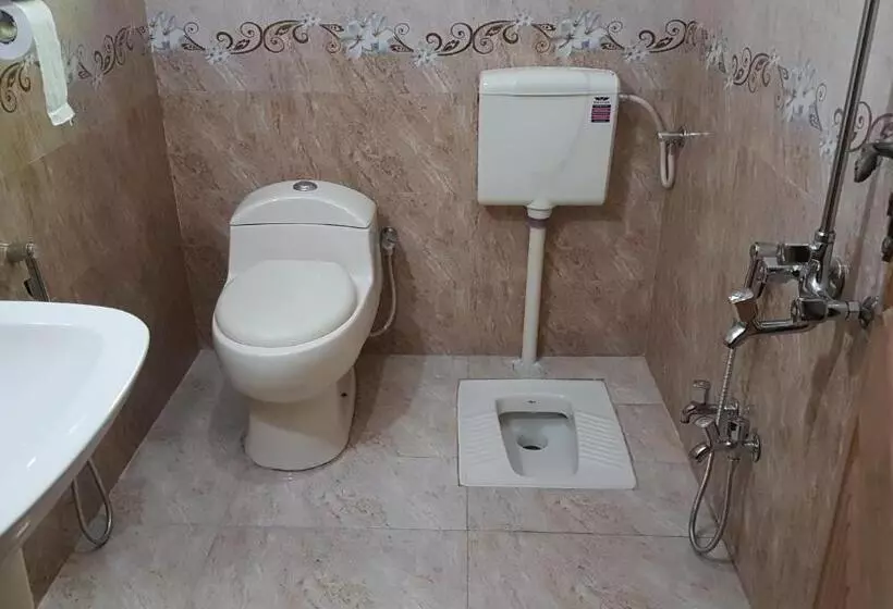 پانسیون Daytoday House   Near To Islamabad International Airport