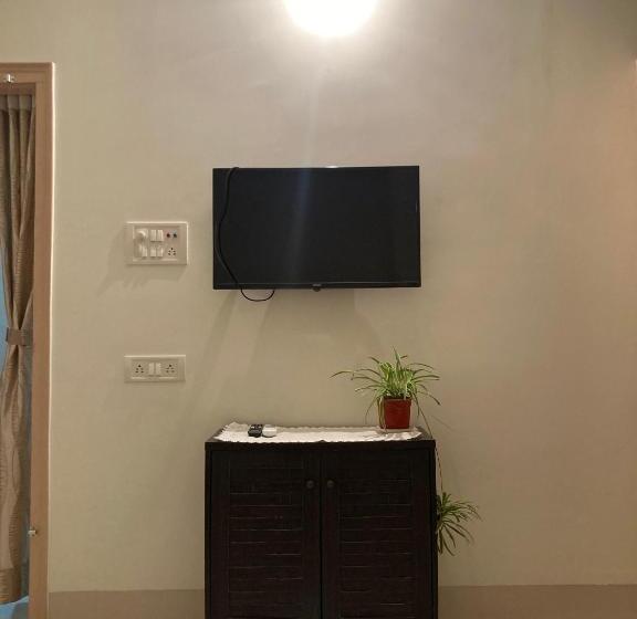 Pension (Hôtel basse catégorie) Dibyalay