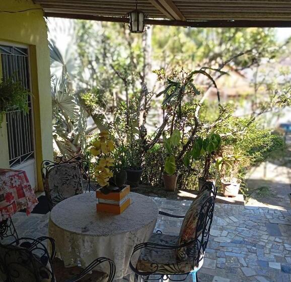 Majatalo Kitnet Cantinho Dos Dinos