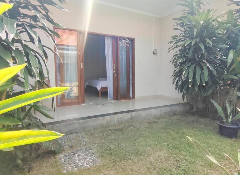 膳宿费 Kubu Dad Cik