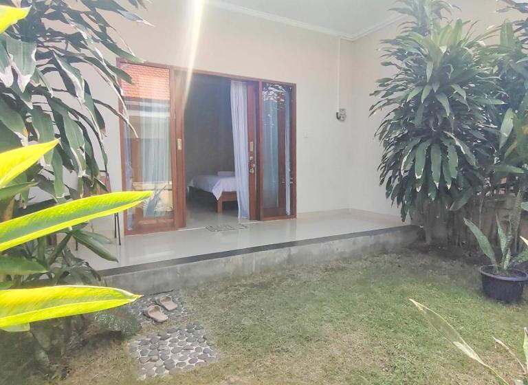 膳宿费 Kubu Dad Cik