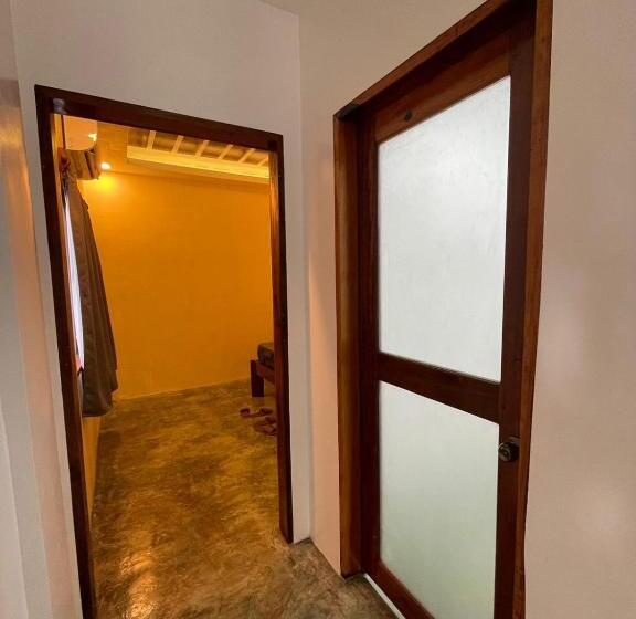 پانسیون La Visita