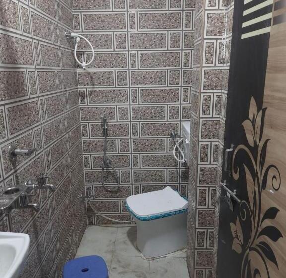 پانسیون Milan Guest House