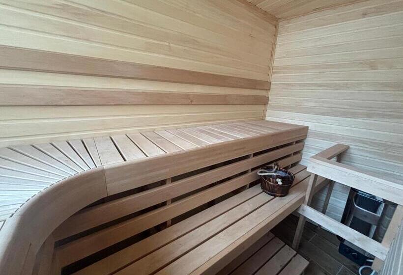 پانسیون Narva Kreenholmi Joala Apart Hotel Saunaga