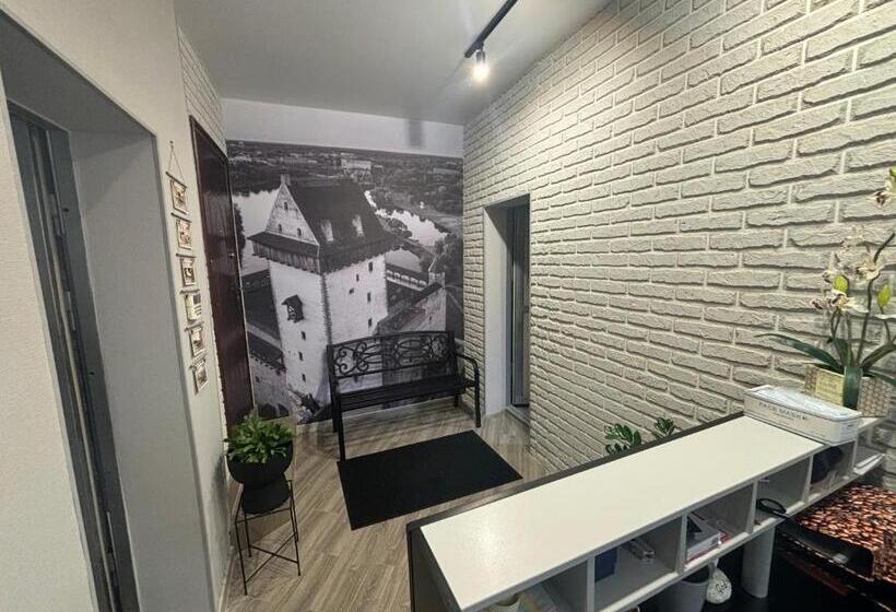 پانسیون Narva Kreenholmi Joala Apart Hotel Saunaga