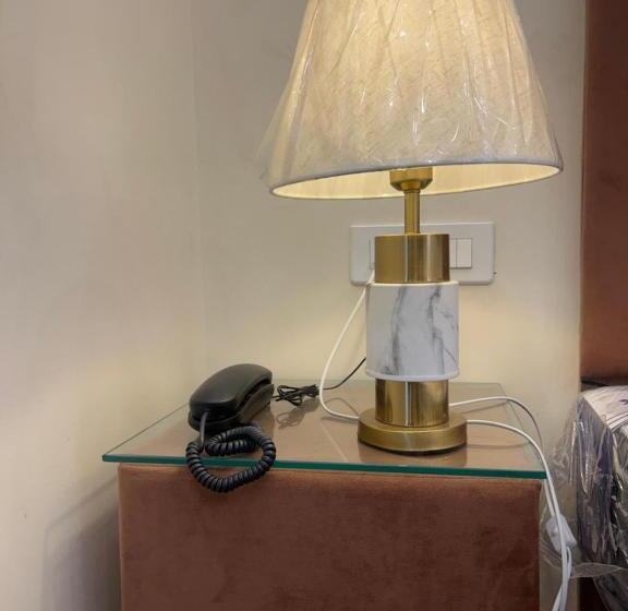 Pension (Hôtel basse catégorie) O Radha Vrinda