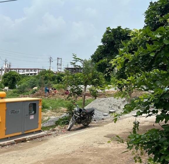 Pension (Hôtel basse catégorie) O Radha Vrinda