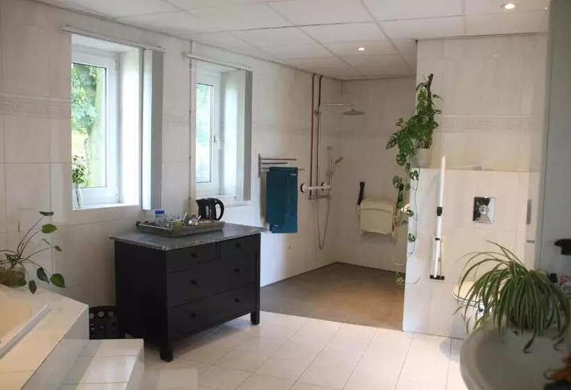 Aamiaismajoitus (B&B) Even Heukelom