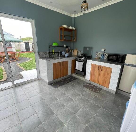 Bed and Breakfast Mavana Cottages