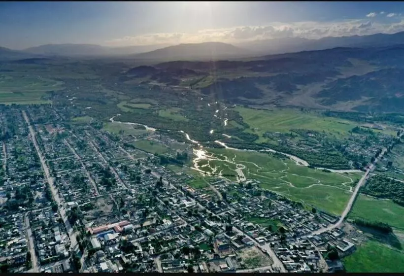 تختخواب و صبحانه Mountain View