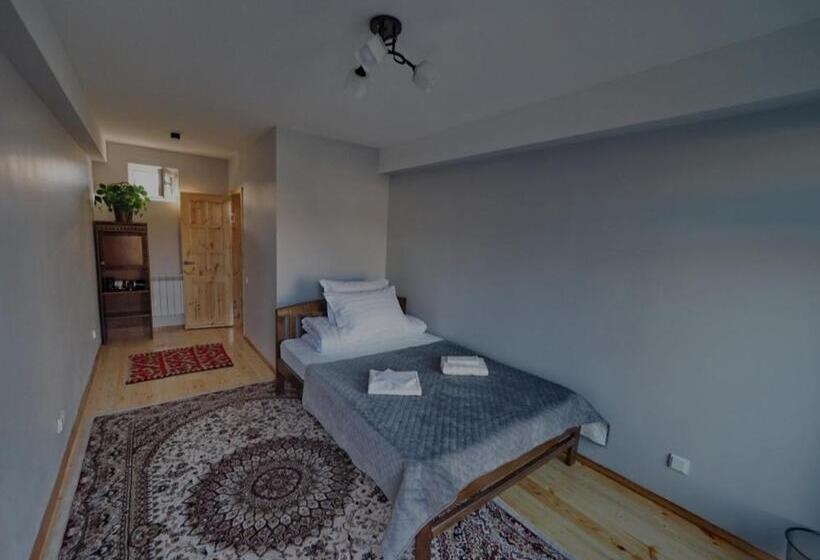 تختخواب و صبحانه Mountain View