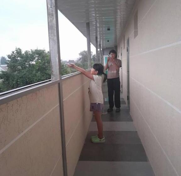 تختخواب و صبحانه Mountain View