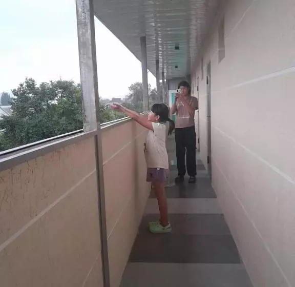 تختخواب و صبحانه Mountain View