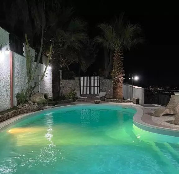 Aamiaismajoitus (B&B) Villa Robi