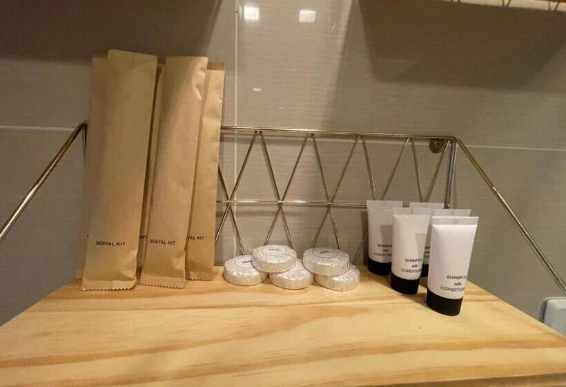 Executive Luxury 2br Condo Unit In Mckinley Hill Bgc Taguig