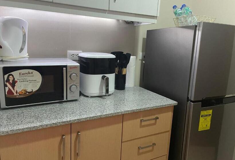 Executive Luxury 2br Condo Unit In Mckinley Hill Bgc Taguig