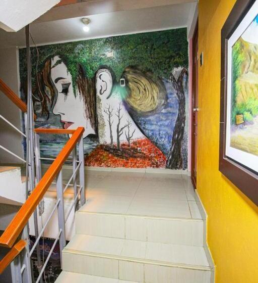 Hotel Dgloria Churin