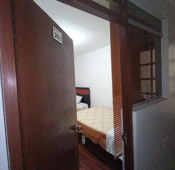 Hotel Dgloria Churin