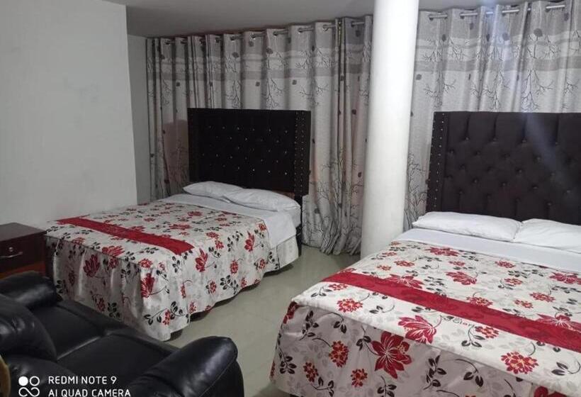 Hotel Dgloria Churin