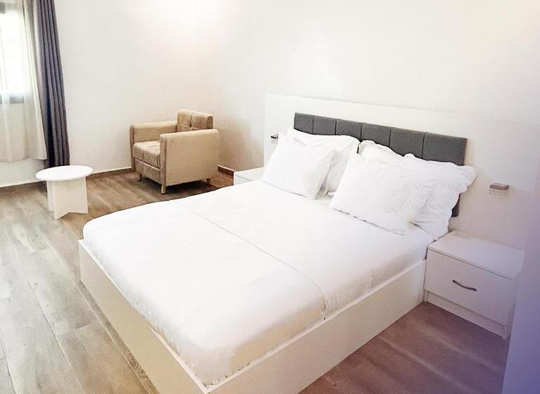 هتل Luna Hôtel & Restaurant