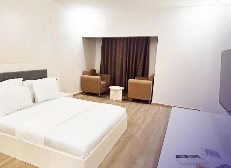 هتل Luna Hôtel & Restaurant