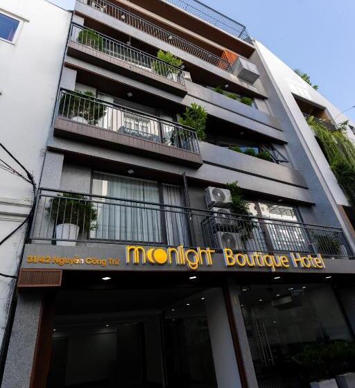 هتل Moonlight Boutique
